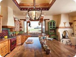 This Is So Pretty Classic New Mexico Homes Ventanas Magazine El Paso Texas Las Cruces New Hacienda Style Kitchen New Mexico Homes Spanish Style Homes