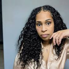 Why does Caroline's makeup change in S2 E3 of The Vampire Diaries?