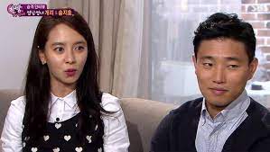 She and her two younger siblings grew up in the city of pohang in the north gyeongsang province of south korea. Gary Jokes That His Some Relationship With Song Ji Hyo May Continue Even After He Gets Married Gary Got Married Monday Couple