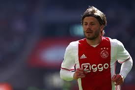 While human hair is more delicate, it requires more care as well. Standing Tall Amidst The Body Blows The Story Of Lasse Schone At Ajax
