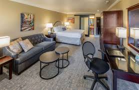 See 402 traveler reviews, 90 candid photos, and great deals for drury inn & suites denver near the tech center, ranked #1 of 10 hotels in centennial and rated 4.5 of 5 at tripadvisor. Hotels In Healdsburg Ca Best Western Dry Creek Inn