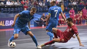 22.untuk tendangan bebas tidak langsung, gol hanya dapat t ercetak dan dinyatakan sah, apabila bola tersebut sudah menyentuh/tersentuh pemain lainnya. Deretan Peraturan Yang Patut Diketahui Sebelum Bermain Futsal Ilmupedia Co Id