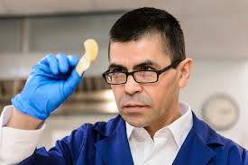 Curator at ag station helps growers keep close watch