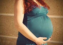 Your belly will start growing, and it's the one time that you won't obsess about your weight or your growing belly. How To Be Safe And Comfortable With Your Growing Pregnant Belly