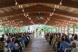 The Q Center Geneva Bride Wedding Venue Saint Charles Illinois Venues Outdoor Pavilion Queens Hotel