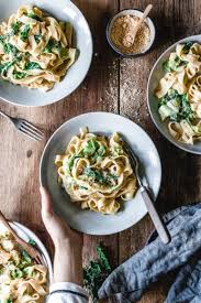 Tagliatelle Mit Wirsing Hummussauce Eat This Foodblog Vegane Rezepte Stories Rezept Wirsing Essen Tagliatelle