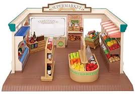 Sylvanian Families 5049 Supermarkt Bei Schleichers Puppenhaus Mehrfarbig Amazon De Spielzeug Sylvanian Families Indoor Spielplatz Supermarkt