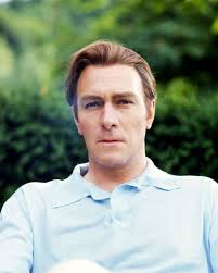 Christopher plummer, the distinguished canadian actor best known for his role as captain von trapp in the sound of music, has died at the age of born arthur christopher orme plummer in toronto in december 1929, plummer grew up in montreal as an only child and was exposed to the arts by his. Hx6oy9jk2uiunm