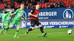 Dass viele spieler, gerade im letzten äh jahr durch corona, auch ganz wenig spielpraxis hatten. Coronavirus Fall Bei Hannover 96 Der Fcn Testet Seine Spieler Sport Nordbayern