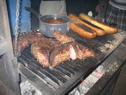 Santa maria also comes with a 20kg bag of double split ironbark to get your cooking journey started! Santa Maria Style Barbecue Wikipedia