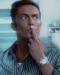 Detective Melvin Dexter