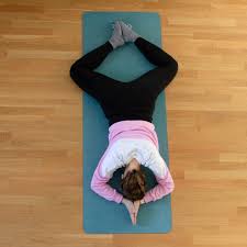 Self care yoga mit mady. Sportsgeist Katalogisiert Die Yoga Videos Von Mady Morrison Glimrende