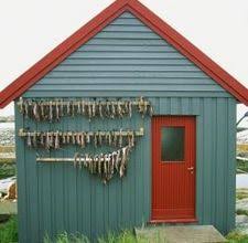 How To Build A Walk In Smokehouse Ehow Smokehouse Smoke House Plans Smoker Plans