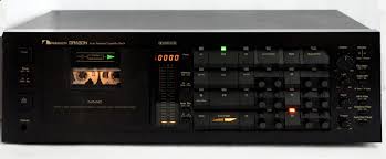 The main features of the nakamichi 500 are: Nakamichi Wikiwand