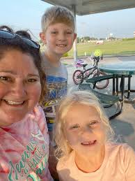 Teacher behavior education students, seeking gift ideas