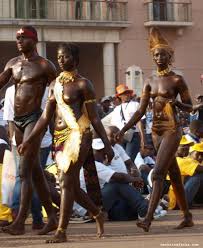 schwarz afrikanische nackte Frauen - Bilder von nackten Negerinnen