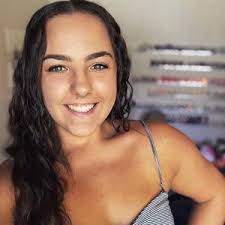 Taylor Bender (@taylorbenderfit)