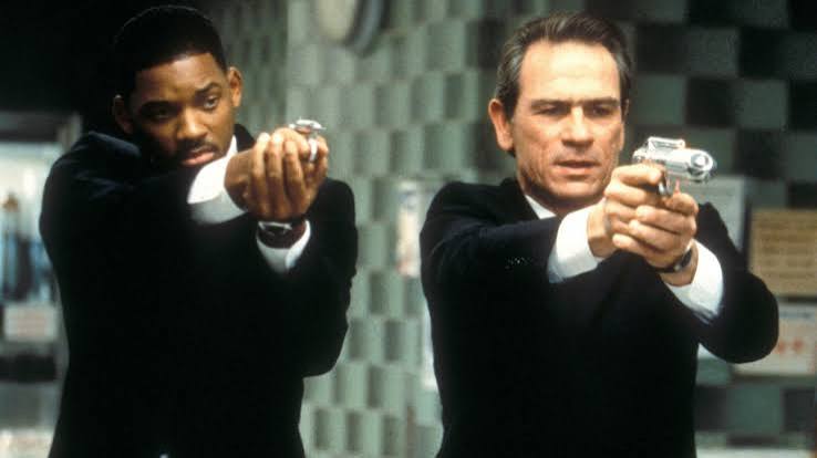 Men in Black' Review: Movie (1997)