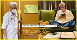 Ismail sabri tutup pintu depan pengkhianat buka pintu belakang. Ramai Bingvng Dengan Kapsyen Tutup Pintu Ismail Sabri Semalam Akhirnya Beliau Dedah Maksvd Gambar Tersebut Teh Tarik Kaw