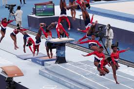 Simone biles completes impossible vaultподробнее. Lndr7n9fcfwxom