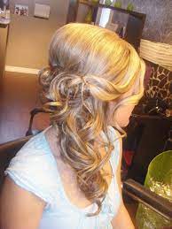 29301ce17a2c1199613e63bf235ff7b7 Jpg 540 720 Pixels Brautfrisur Frisur Hochzeit Brautjungfern Frisuren