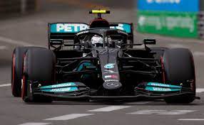 F1 has released a video, showing valtteri bottas' wheel nut becoming damaged in the pits and causing the wheel to remain fixed to the car. Allison Explains Extreme Measures Mercedes Will Undertake To Remove Stuck Wheel Nut From Bottas F1 Car Essentiallysports