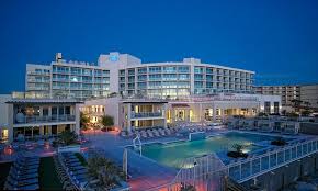 Daytona beach boardwalk and daytona beach bandshell are also within 3 mi (5 km). The 10 Best Daytona Beach Suite Hotels Aug 2021 With Prices Tripadvisor