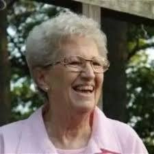 Karen Lucy's Instagram, Twitter & Facebook