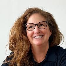 Edward Szewczyk's Instagram, Twitter & Facebook