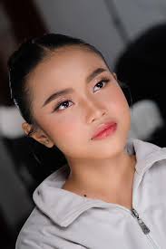 Dexterous Touch HMUA added a new photo.