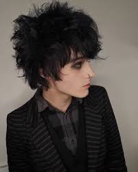 Short hair is so playful that there are a bunch of cool ways you can style it. 20 Best Short Emo Hairstyles For Boys Guys 2021 Trends