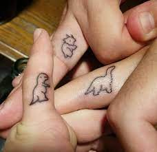 We Re The Three Best Friends Anyone Could Have The Tattoo Factory Madrid Spain Artist Chris Matching Bff Tattoos Friendship Tattoos Friend Tattoos