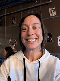 Enjoying some kid's personal pizzas & games @ the Honky Tonk! 🍕