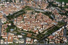 Risorseimmobiliari.it è il motore di ricerca immobiliare con 723 annunci immobiliari di appartamento a grosseto in vendita. Appartamenti In Vendita Grossetto Via Pace Immobiliare Grosseto Broker 552