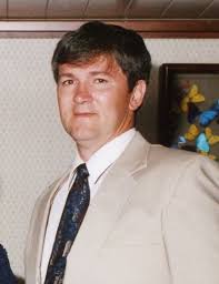 Todd Henthorn's Instagram, Twitter & Facebook