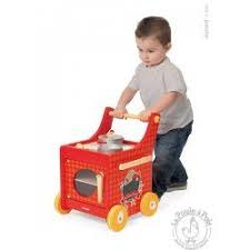 Chariot De Marche Cuisine The French Cocotte Janod Cuisine En Bois Enfant Chariot Cuisine Jouet