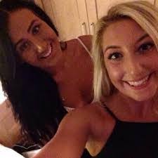 Ella Bray's Instagram, Twitter & Facebook