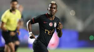 Dün 15:23 galatasaray, eski futbolcusu henry onyekuru ile anlaştı. Henry Onyekuru Grabs Late Winner As Galatasaray Defeat Club Africain