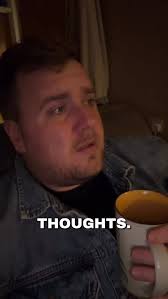 It's absolutely freezing this morning, so only right we bring back the one  and only Frostbit Boy himself @kingruairiofficial. An Irish classic that  never gets old. ❄️😂 #FrostbitBoy #IrishClassic #Throwback #IrishHumour  #ColdSnap #