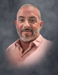 Susie Bernard's Instagram, Twitter & Facebook