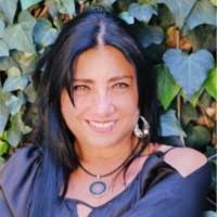 30+ "Luz Mann" profiles