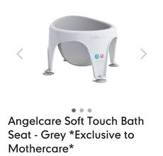 The bottom of the bath seat is lined and has a good, firm grip on the bath tub floor, so baby is not going to slip away from you. Angelcare Baby Bath Seat Babies Kids Strollers Bags Carriers On Carousell