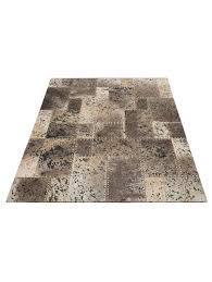 Er kann das geschirr spülen oder den teppich saugen. Impressionen Living Teppich Impressionen