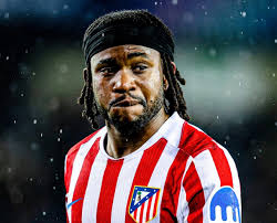 Lookman slayed for missed opportunity against Arsenal