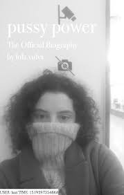 Playing games with Tito: Designing hybrid museum experiences for critical  play