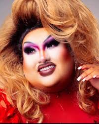 Dessie's Drag Race 23 is underway!! Week 1 Winner Ellis Dee @_ellis__dee_  #dessiesdragrace #winner #thursdays @letskikihouston #kiki #dragqueen  #houston #contest