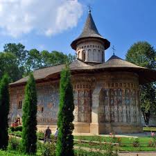 Vrei sa iti planifici o vacanta de neuitat si iti doresti sa privelisti, cazari pozitionate in inima naturii, numeroase locuri de vizitat si puternica incarcatura istorica sunt doar cateva dintre lucrurile pe care aceasta le. Atractii Turistice Din Solca Cacica Locuri De Vizitat In Bucovina Visit Romania Beautiful Places Medieval History