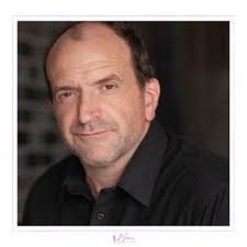 Vincent Hanna's Worst Nightmare: Otis Wardell's Wild Card