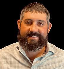 Guy Meek's Instagram, Twitter & Facebook