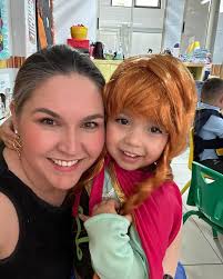 Photos by Daniela Rueda Luna (@dannymakeup_farmasi) · April 18, 2024